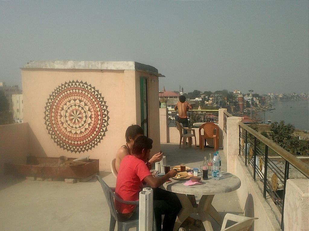 Ganga Paying Guest House Варанаси Экстерьер фото
