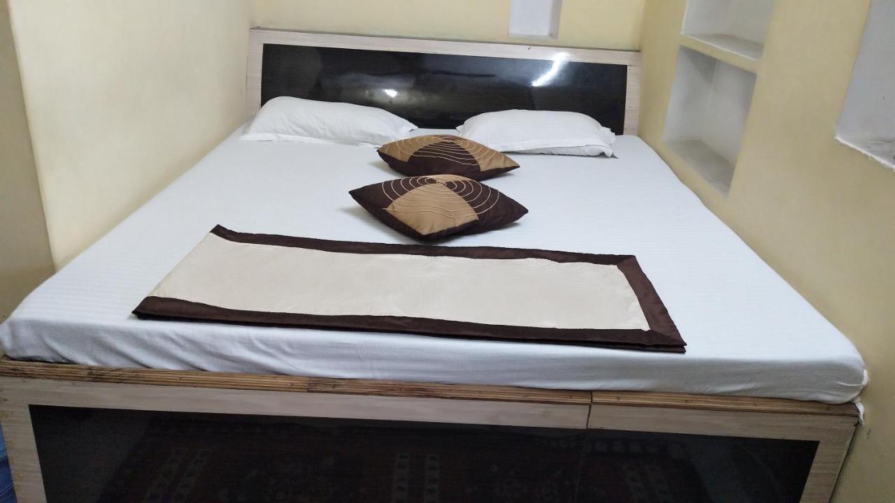 Ganga Paying Guest House Варанаси Экстерьер фото