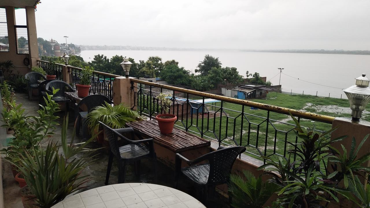 Ganga Paying Guest House Варанаси Экстерьер фото